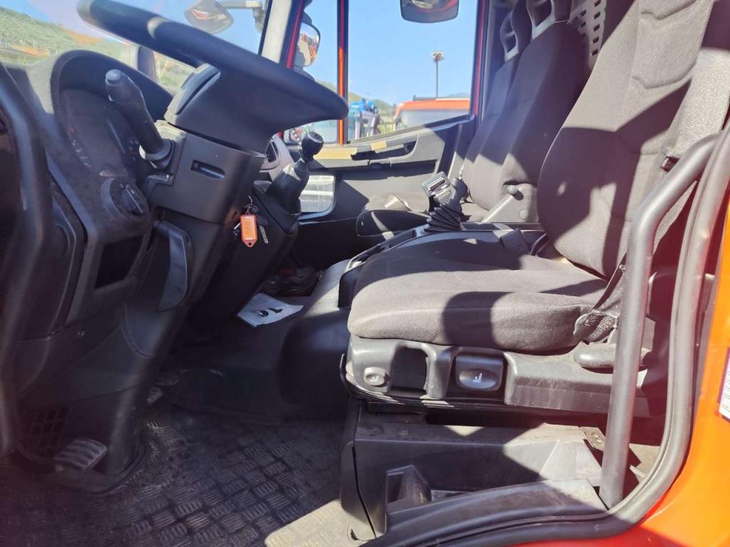 Iveco EUROCARGO 80-190 Photo 3