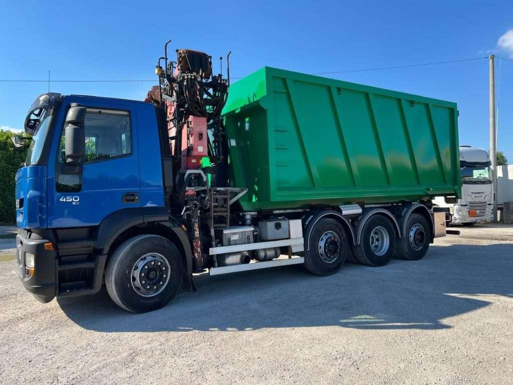 Iveco STRALIS 260.450 SCARRABILE CON GRU Photo 2