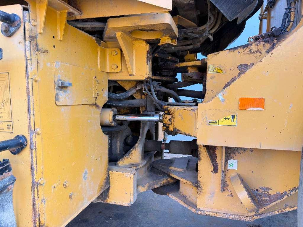 Caterpillar 950H - Weight System / 3rd Function Photo 18