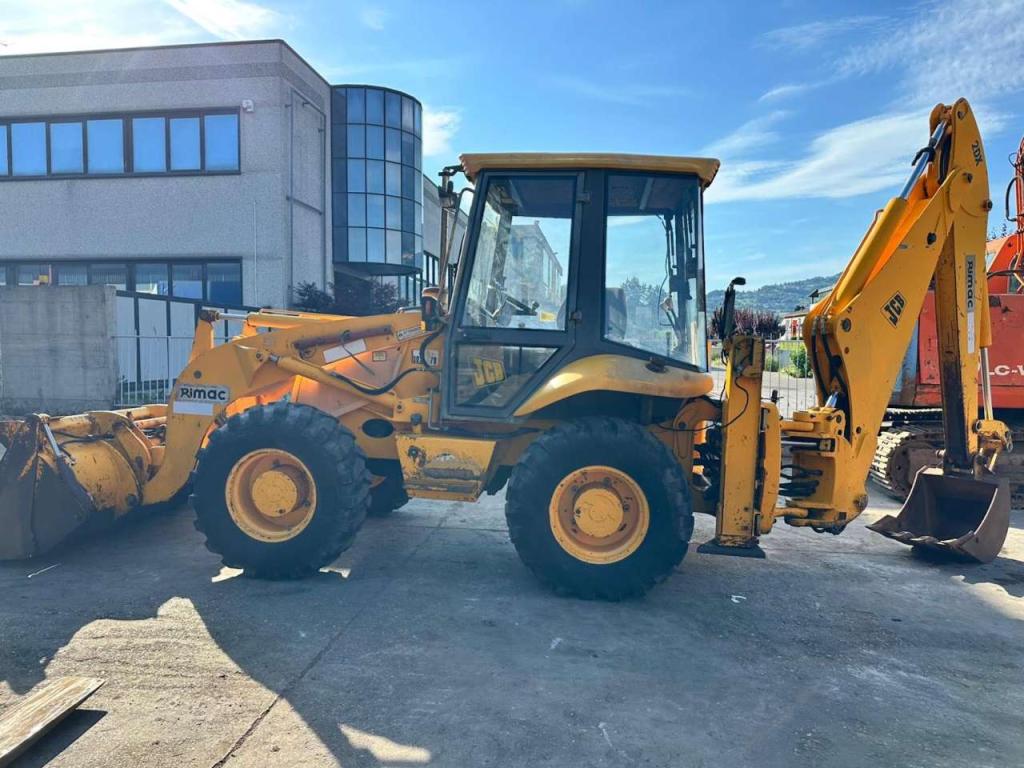 JCB 2DX Photo 4