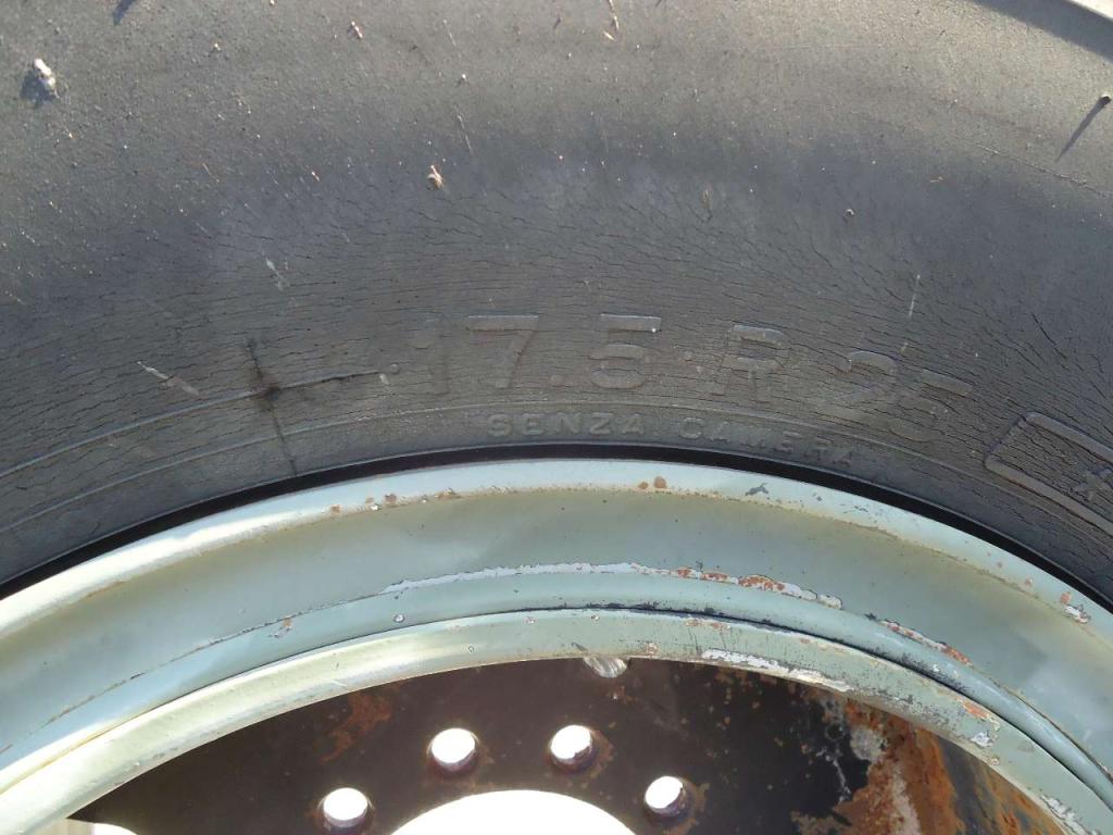 Pneu avec jantes pour MISURA 17.5 R25 Photo 5