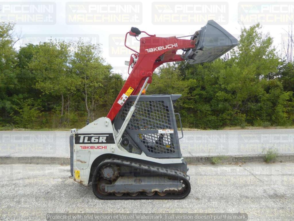 Takeuchi TL6R Photo 10