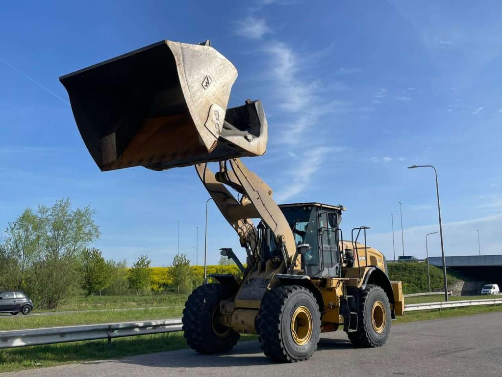 Caterpillar 962M Photo 10