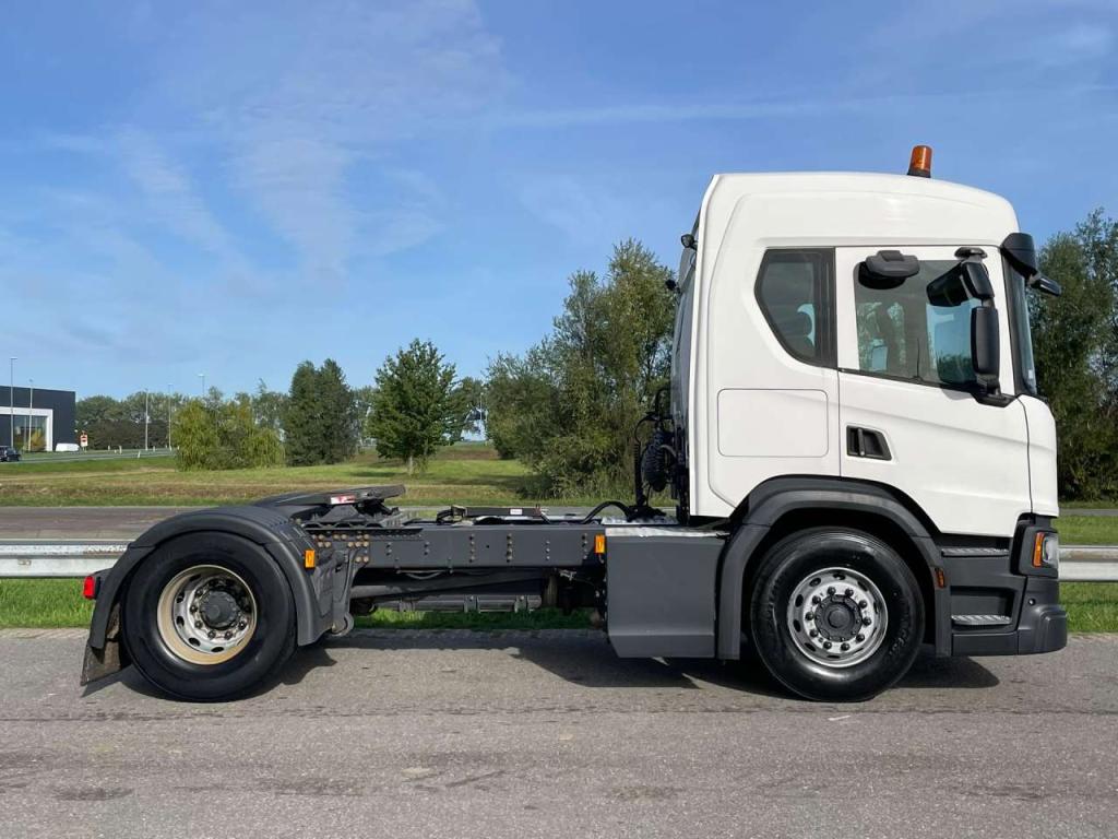 Scania P450 A4X2NA Photo 6