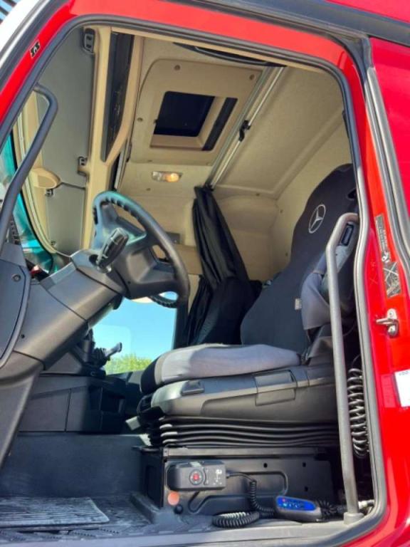 Mercedes-Benz Camion ampliroll Photo 10