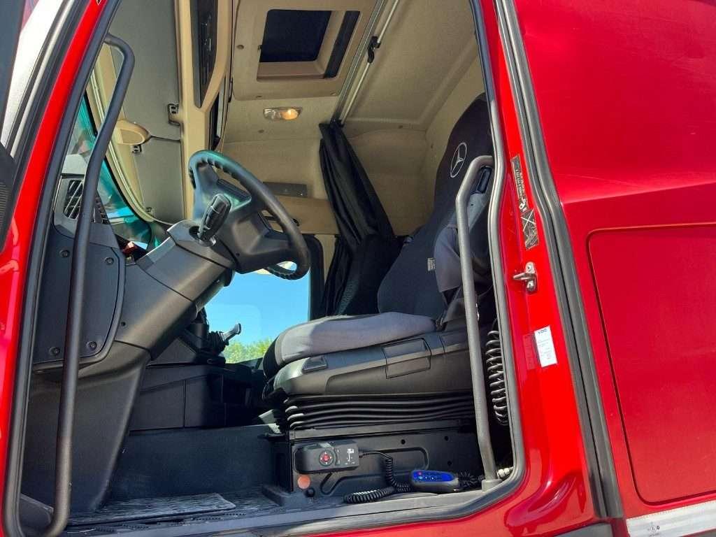 Mercedes-Benz Camion ampliroll Photo 9