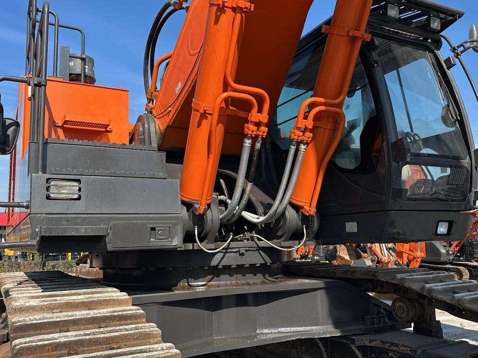 Hitachi ZX870LCR-5B Photo 6