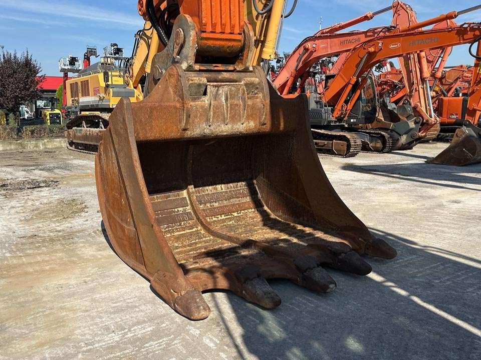 Hitachi ZX870LCR-5B Photo 7