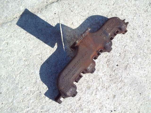 Collecteur d'échappement pour Caterpillar 951C - MOTORE 3304 Photo 2