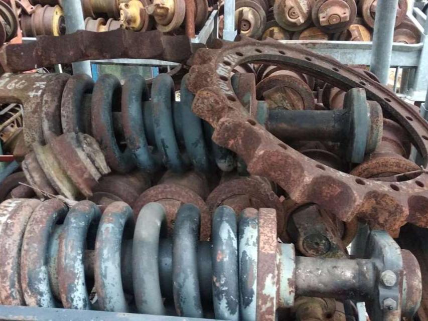Berco Galets pour Komatsu PC 160 7K Photo 1