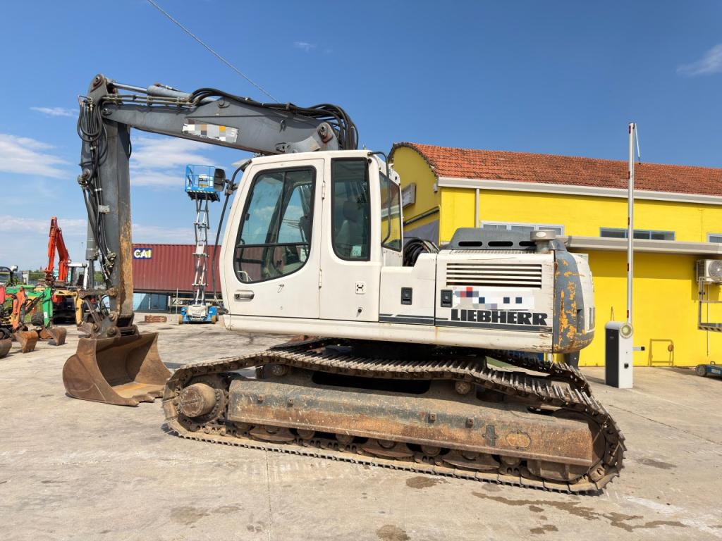 Liebherr R 900 C Litronic Photo 4