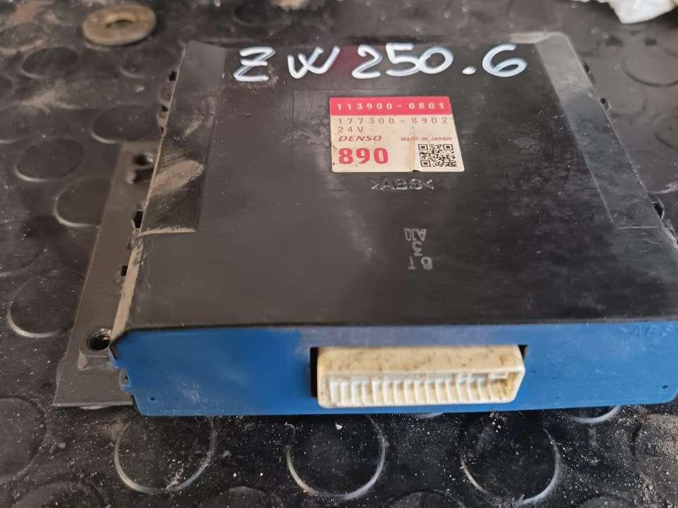 Boîte de jonction pour Hitachi ZW 250 Photo 2