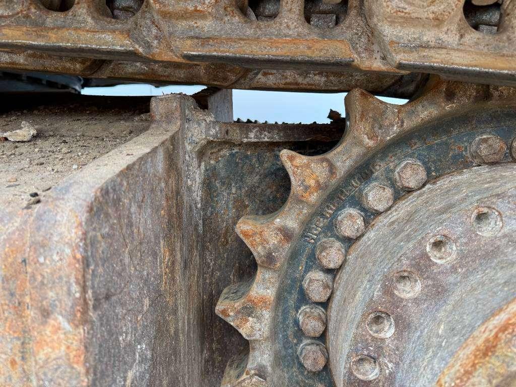 Hyundai HX380AL - Hammer Lines / Quick Coupler Photo 22