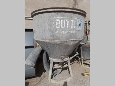 BUTTI Benne à béton en vente par Niederstätter Spa