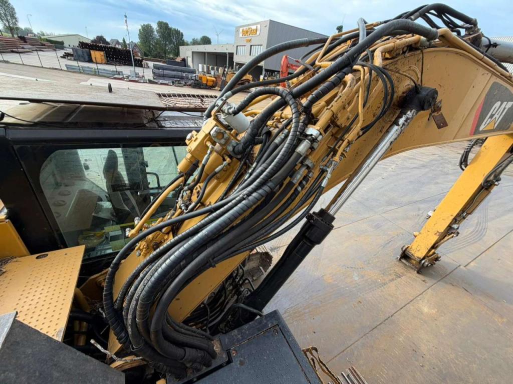 Caterpillar 320ELRR Photo 30