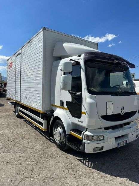 Renault MIDLUM 240 Photo 2