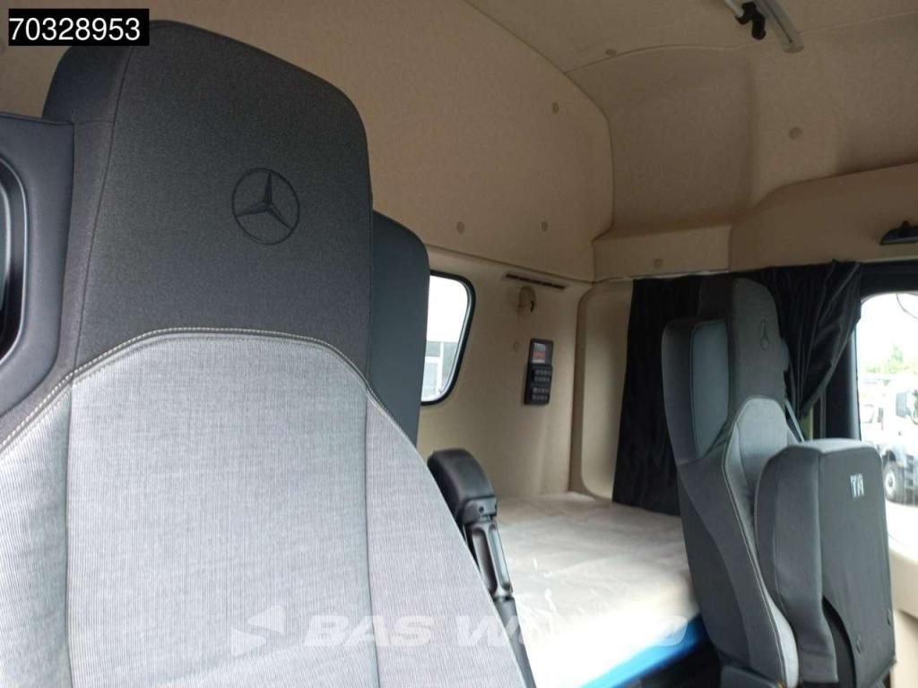 Mercedes Actros 1842 4X2 RHD Unused! ClassicSpace Photo 19