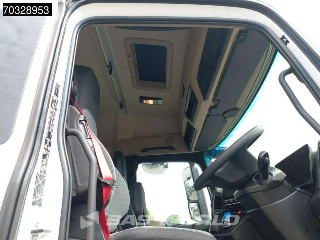 Mercedes Actros 1842 4X2 RHD Unused! ClassicSpace Photo 20