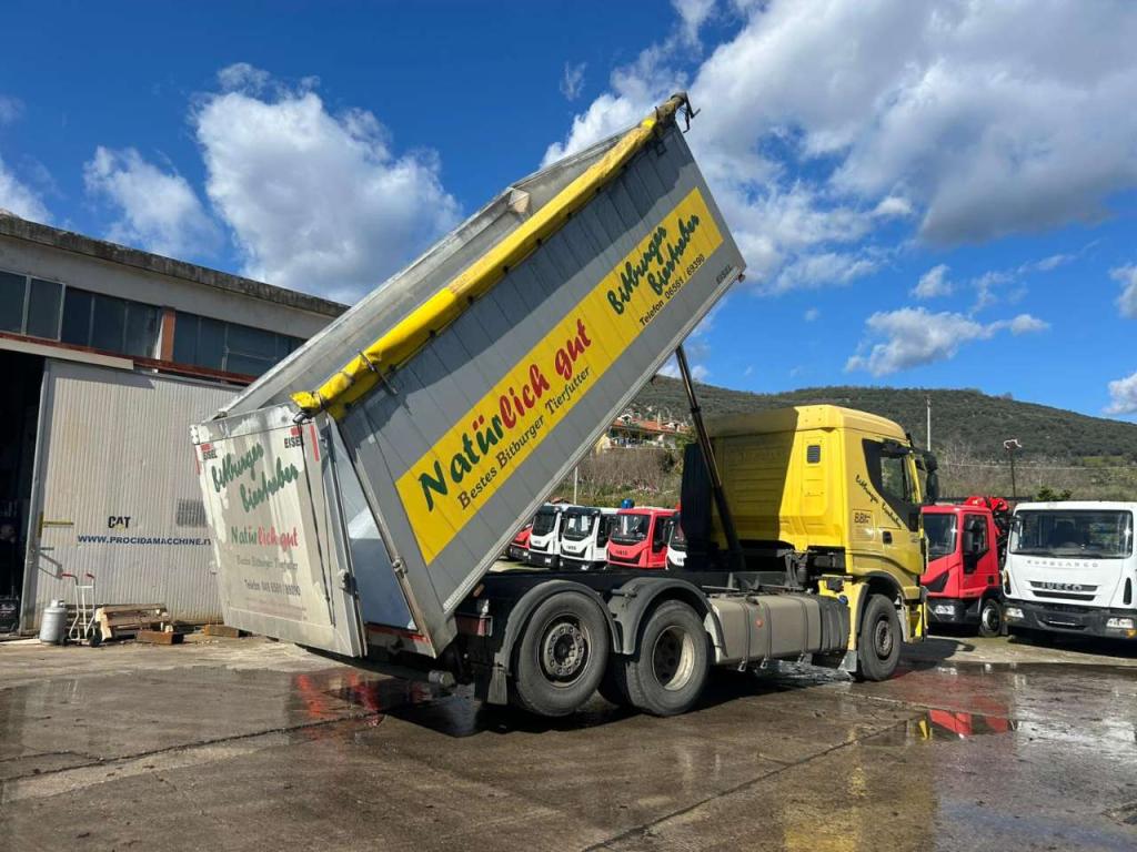 Iveco HI-WAY AS 260S46 Photo 11