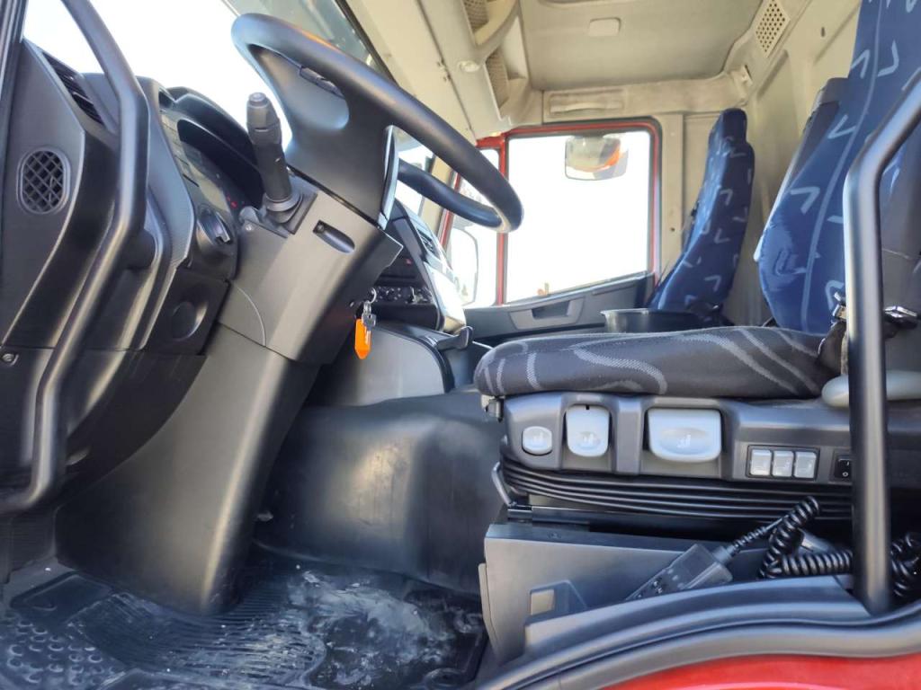 Iveco STRALIS HI-STREET 260S31 Photo 11