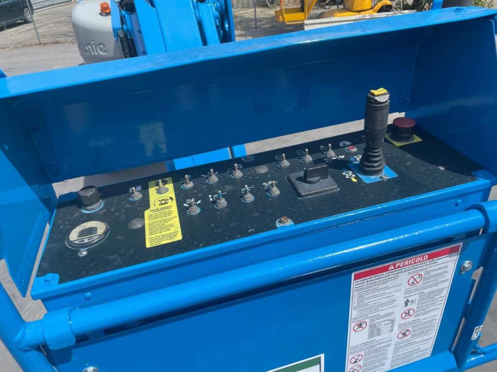 Genie Z45/25J Bienergy Photo 12