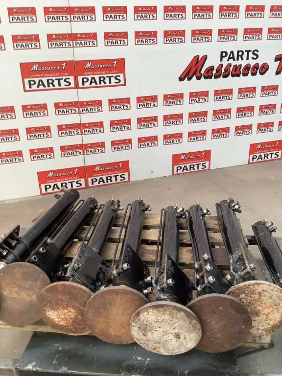 Piston stabilisateur pour Haulotte H15 SDX Pinguely Photo 2