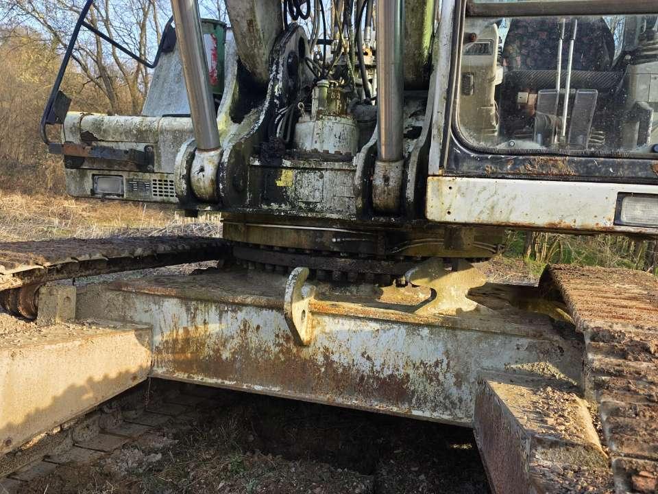 Liebherr R954B HD Photo 11