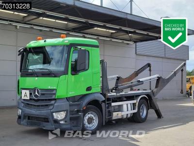 Mercedes-Benz Antos 1843 Antos 4X2 14 tons Hyvalift skiploader Automatic Euro 6 en vente par BAS World B.V.