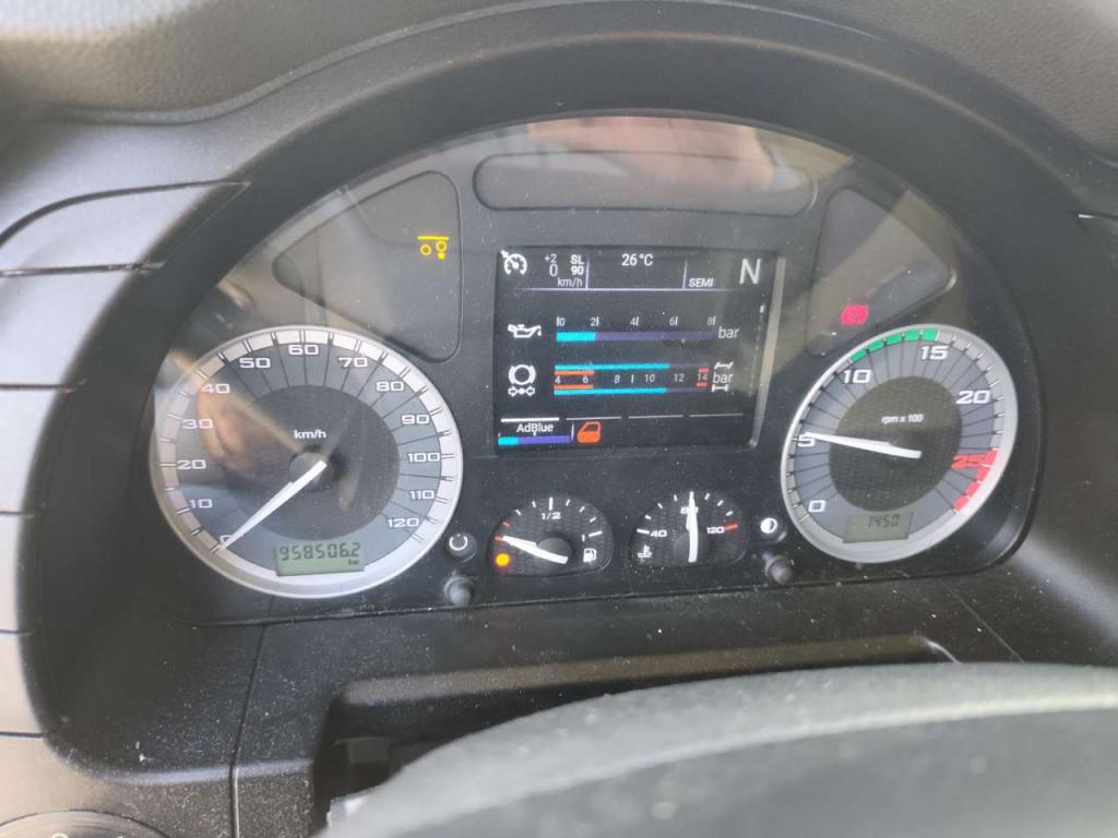 Iveco X-WAY 460 (260S46) Photo 16