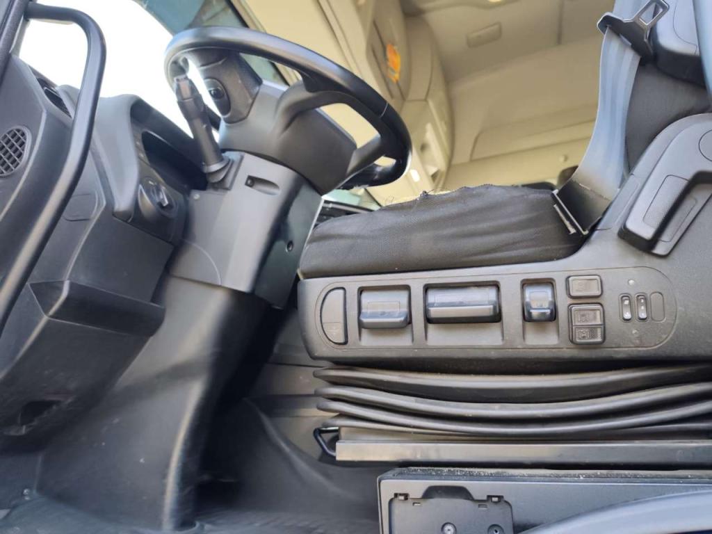Iveco X-WAY 460 (260S46) Photo 17