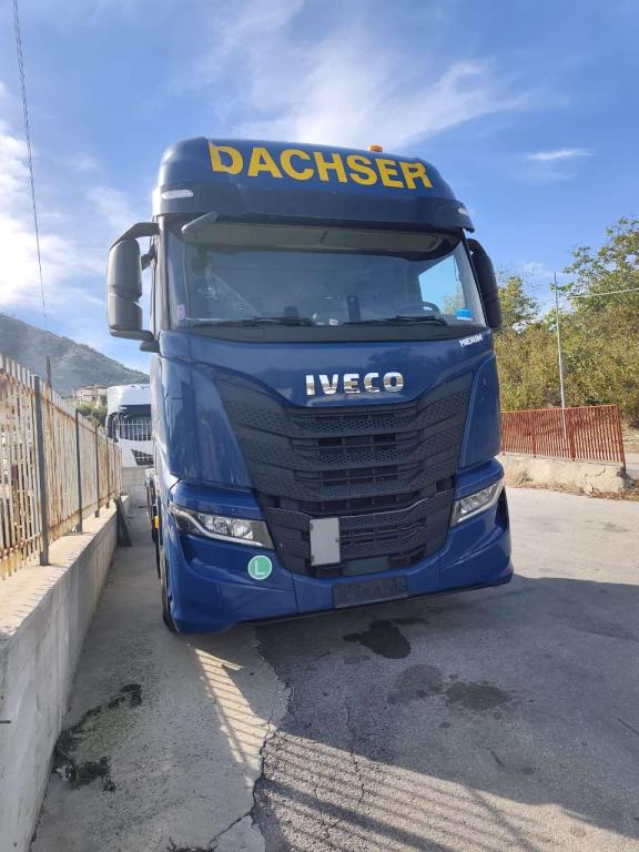 Iveco X-WAY 460 (260S46) Photo 18