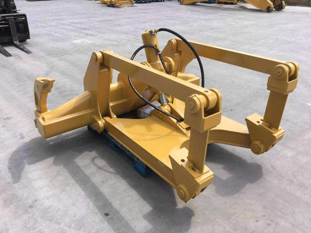 Caterpillar D6T Photo 5