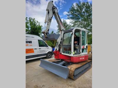 Takeuchi TB 153 FR Photo 1