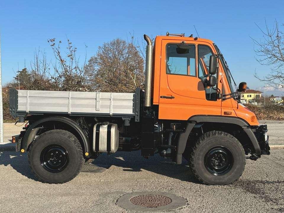 Mercedes-Benz Unimog 405-10 4X4 Photo 15