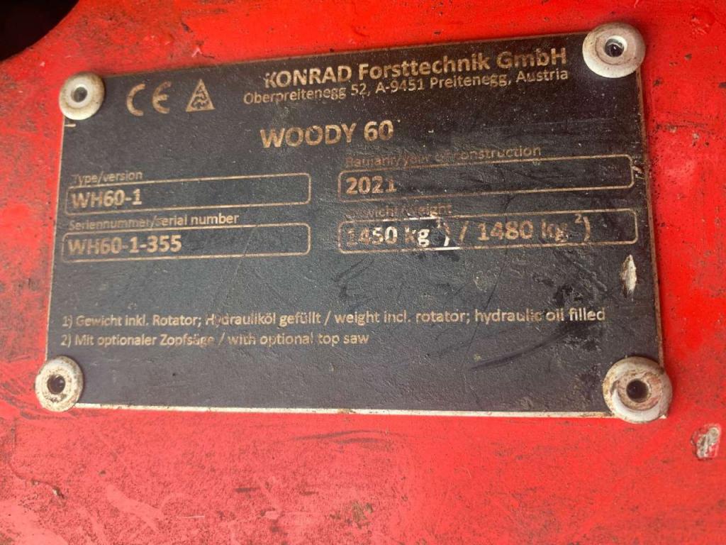 Hitachi ZX210LCN-6 Photo 17