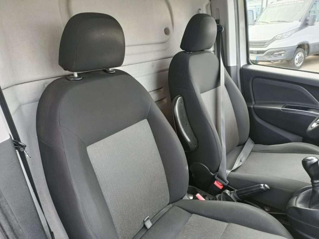 Fiat Doblo Photo 16
