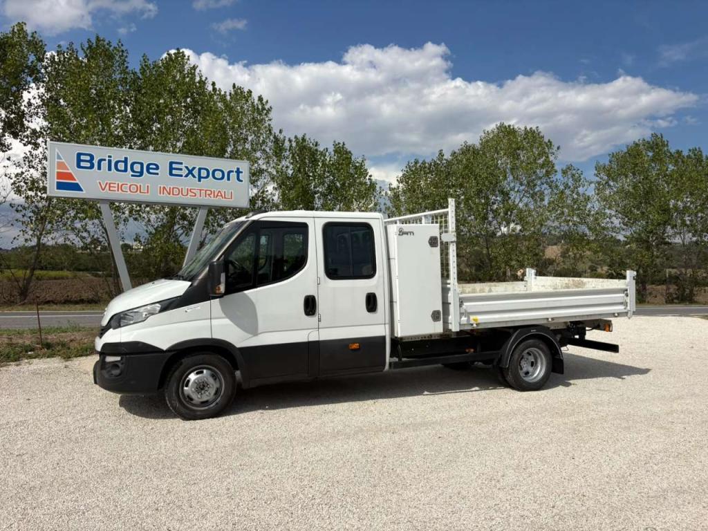 Iveco DAILY 35C14 doppia cabina ribaltabile EURO 6 Photo 2