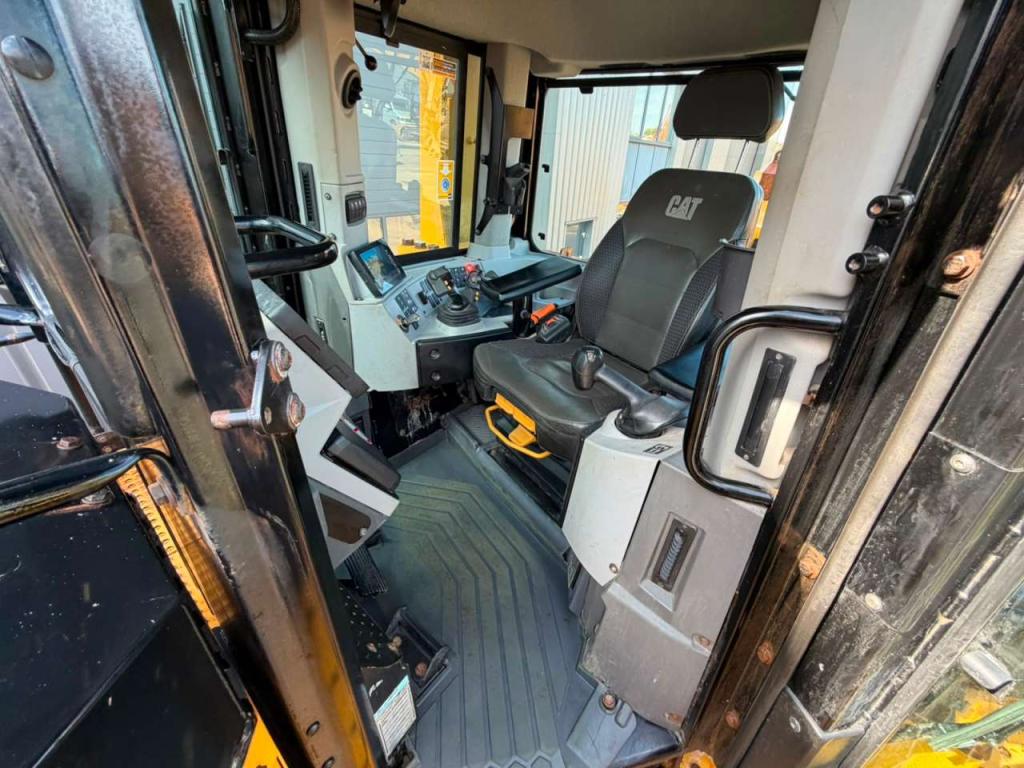 Caterpillar D9 07A Photo 18