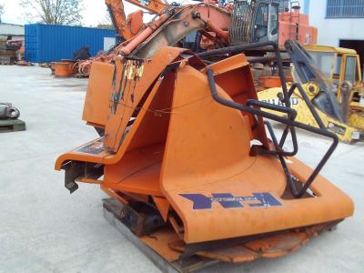 Capot et panneau de carrosserie pour Fiat Kobelco W190 en vente par OLM 90 Srl