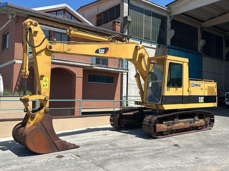 Caterpillar 215B LC Photo 1