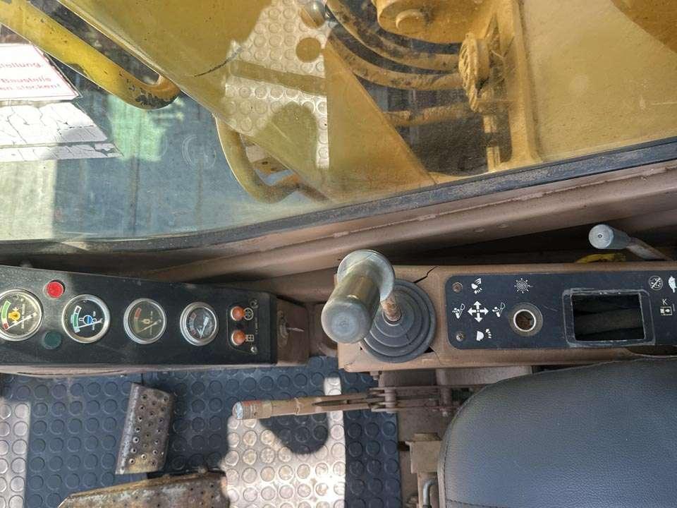 Caterpillar 215B LC Photo 14