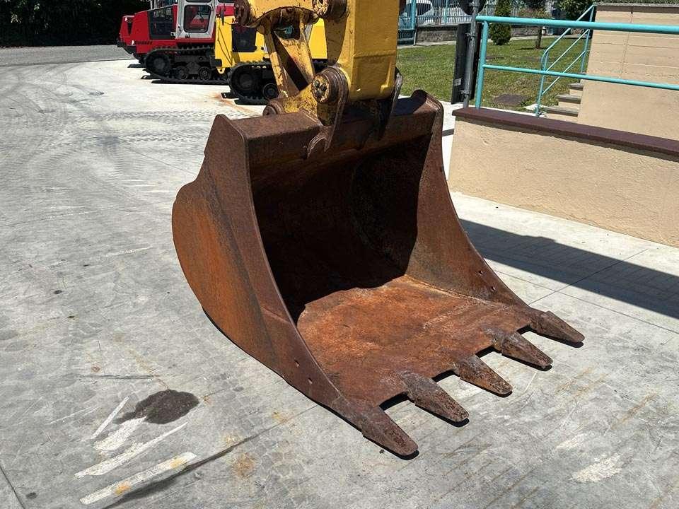 Caterpillar 215B LC Photo 6