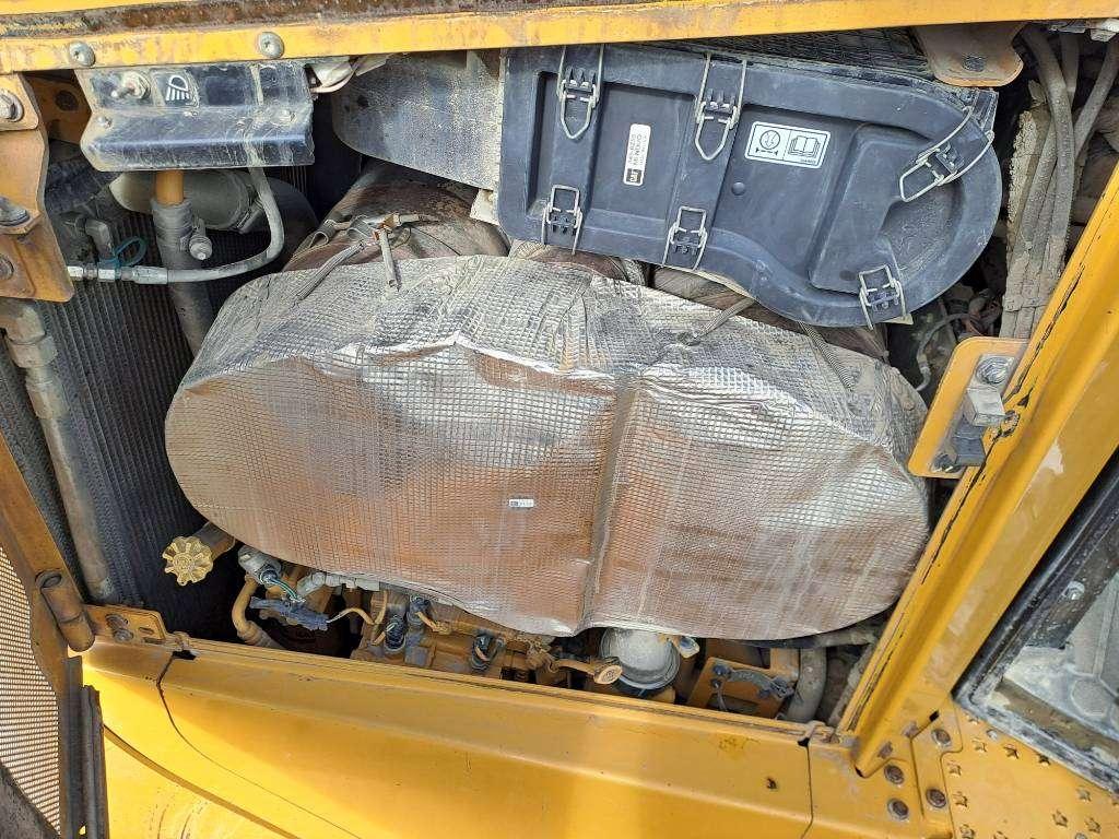 Caterpillar D6T LGP + MS Ripper (Optional GPS) Photo 14