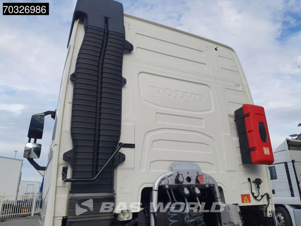 Volvo FH 460 FH 4X2 Retarder Standklima ADR PTO ACC Alcoa's Photo 8