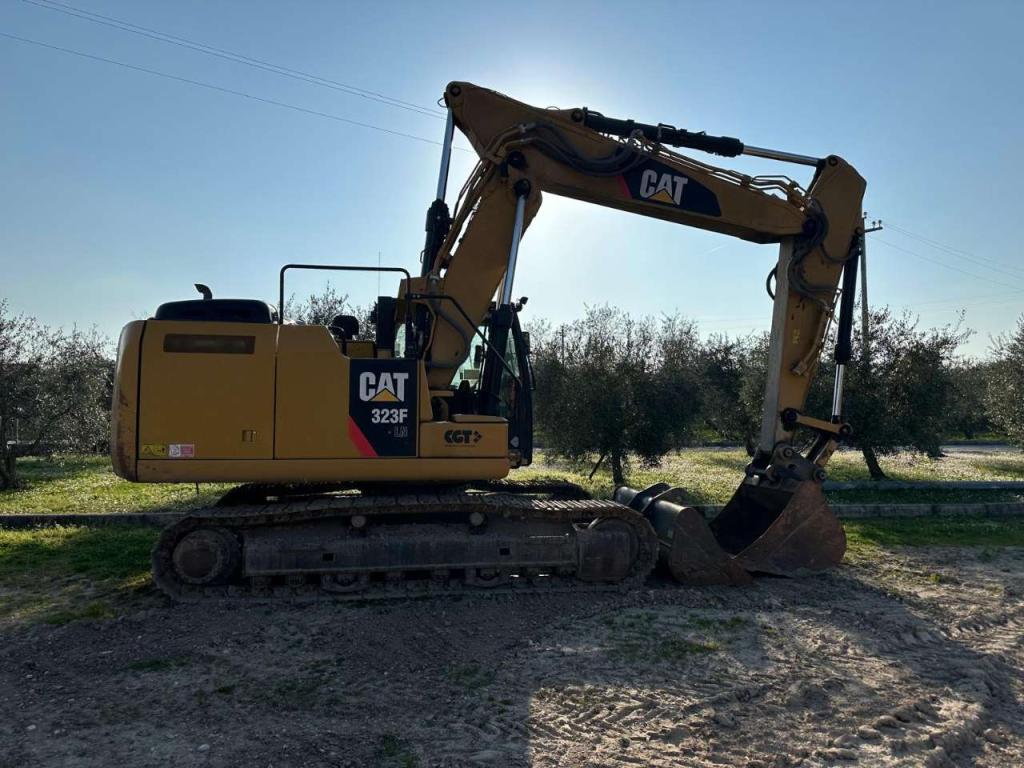 Caterpillar 323FLN Photo 1