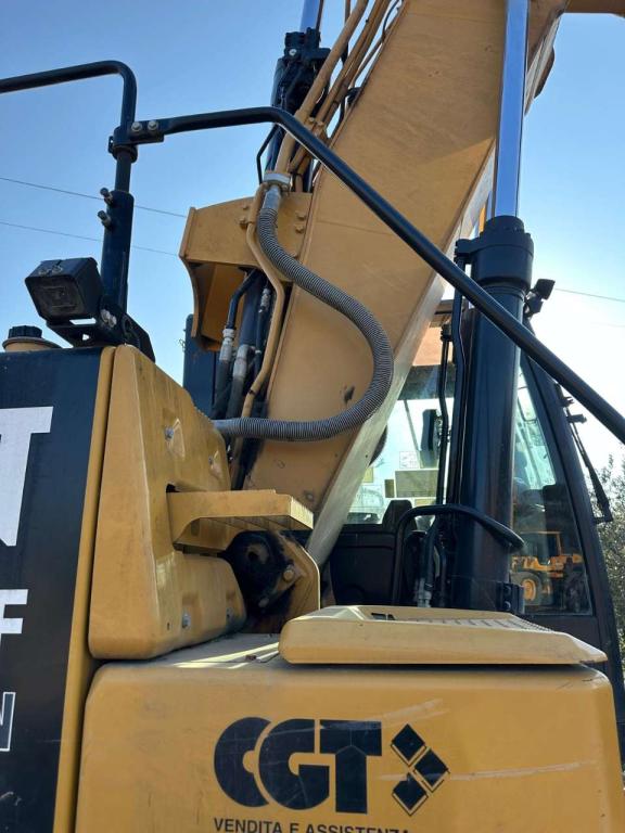 Caterpillar 323FLN Photo 21
