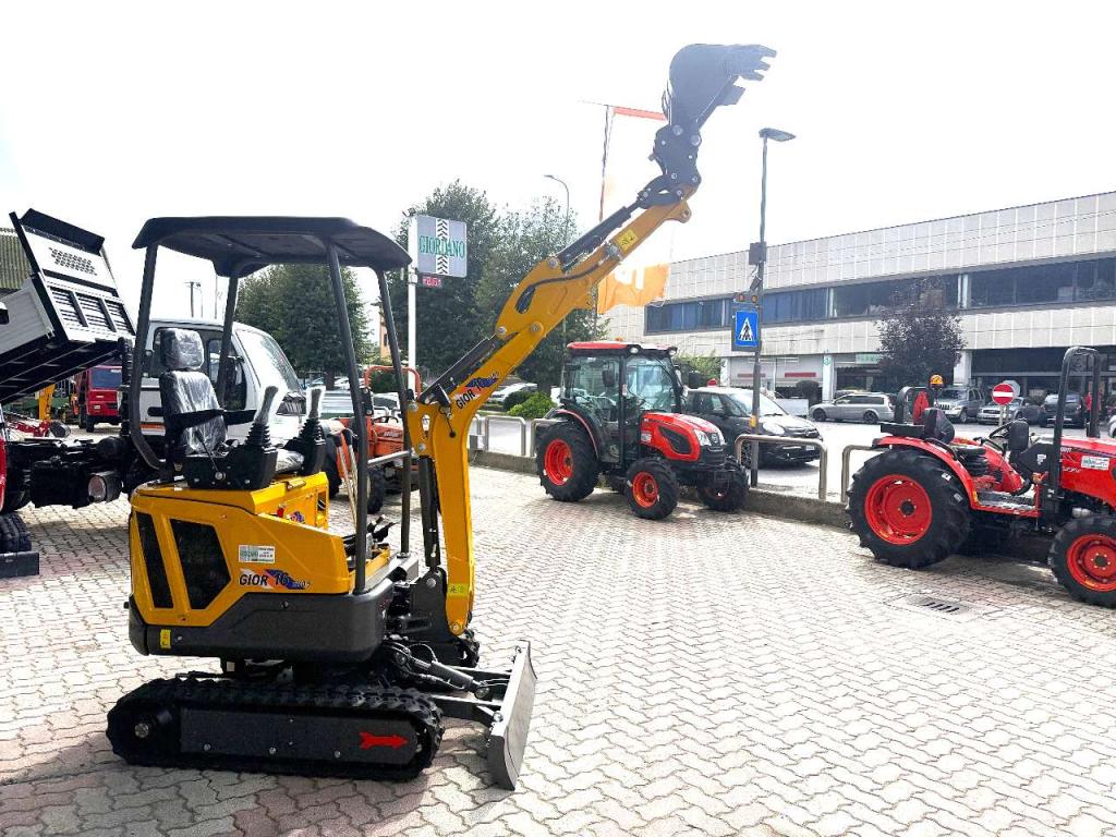 Gior 16 Evo.5 - MOTORE KUBOTA - CARRO ALLARGABILE Photo 5