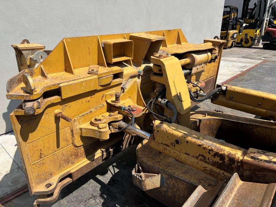 Caterpillar D6N LGP Photo 19