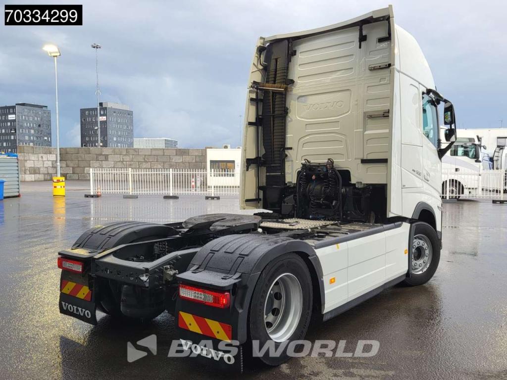 Volvo FH 500 4X2 XL 2x Tanks I-ParkCool ACC Navi Photo 5