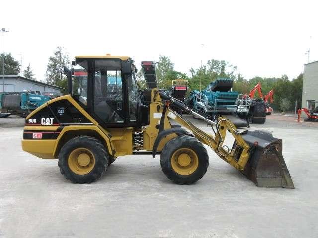 Caterpillar 908 Photo 4